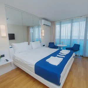 5* Апарт-отель Orbi Twin Towers