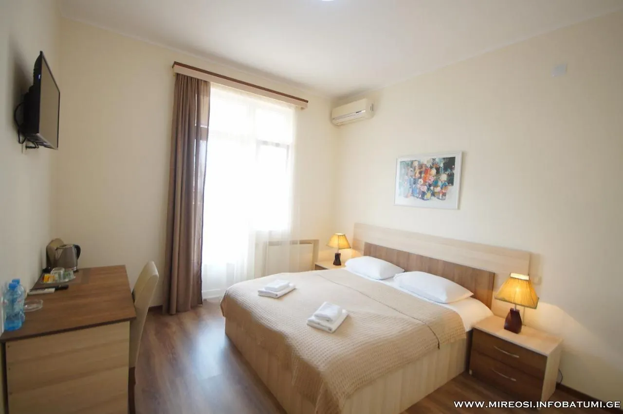 Hotel Mireosi Batumi 3*,